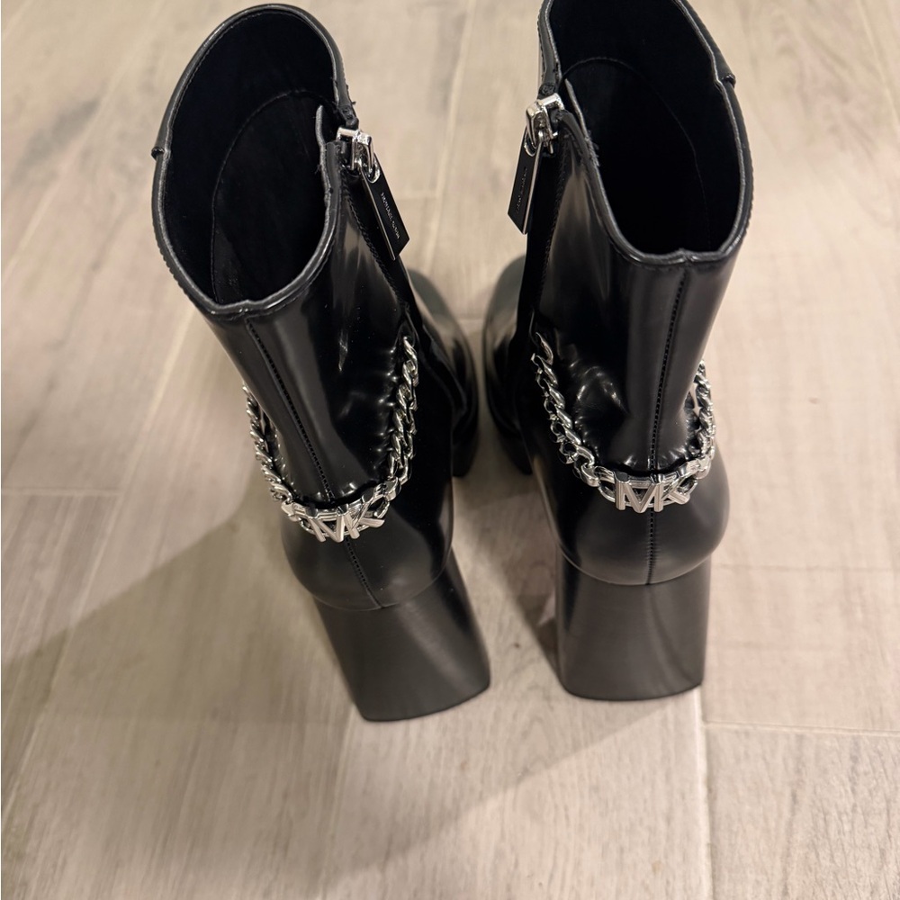 MICHAEL Michael Kors Carlisle Black Leather Platform Boot - Picture 2 of 7
